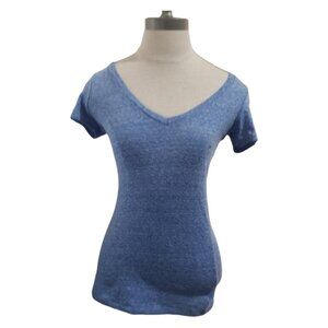CT1829 AEO NWT Light Blue V-neck Tee XS
